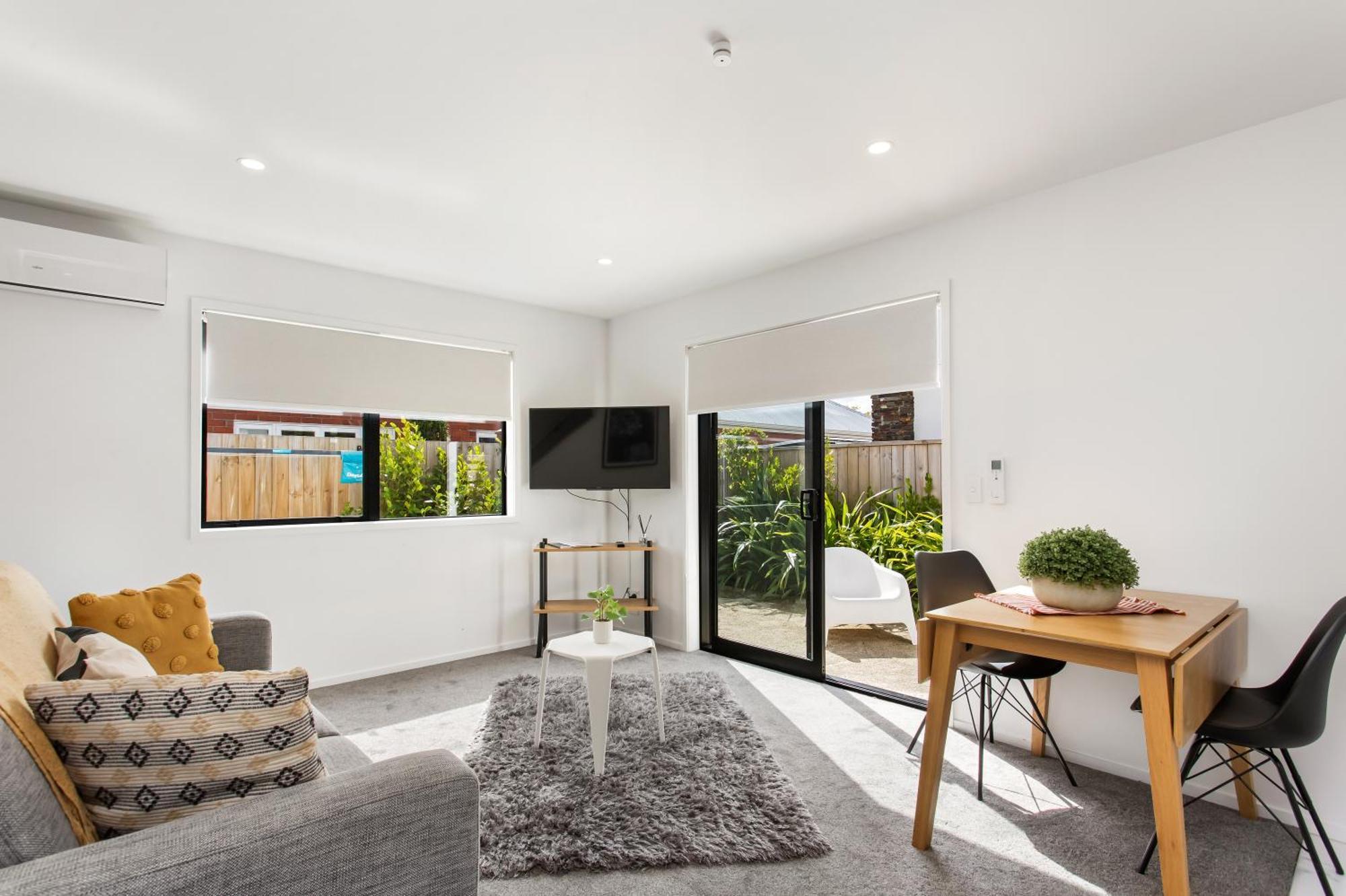 Charming Sunny Warm 10 Mins Cbd Book Now * Christchurch