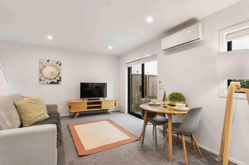 Pet Friendly Close Cbd & Te Pae Conference Centre Apartment