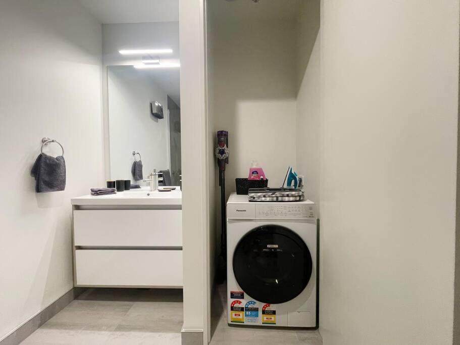 Modern Living *