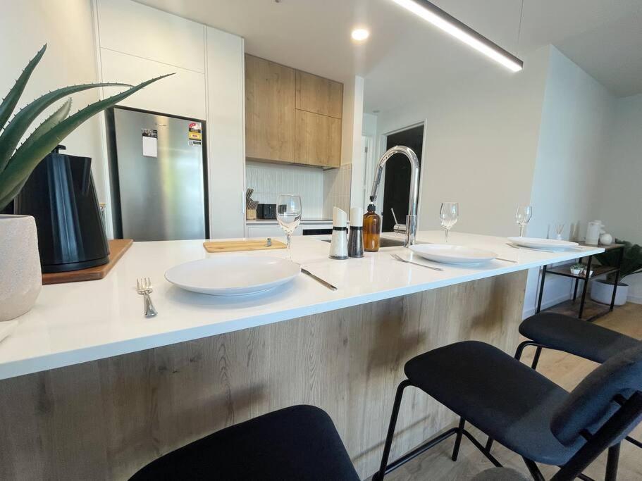 Modern Living *
