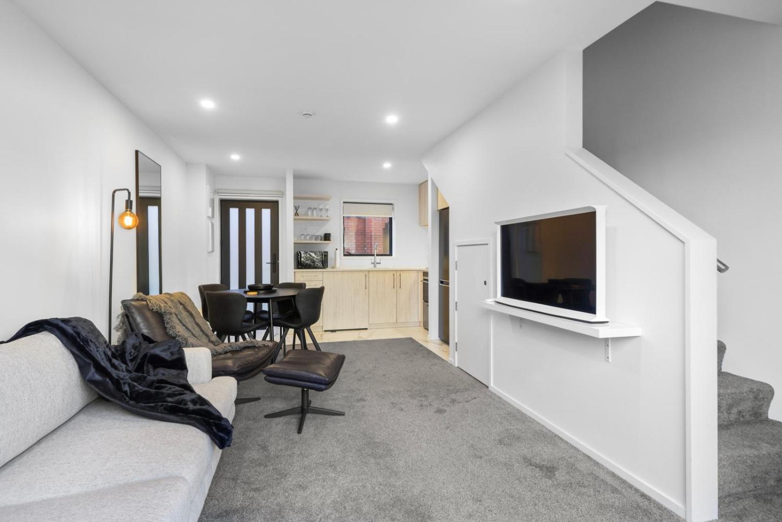 Stylish And Sleek Apartment