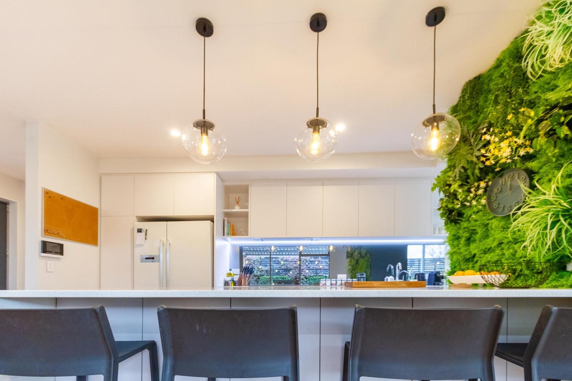 Apartment Private Family Retreat, Sleeps 8 Christchurch