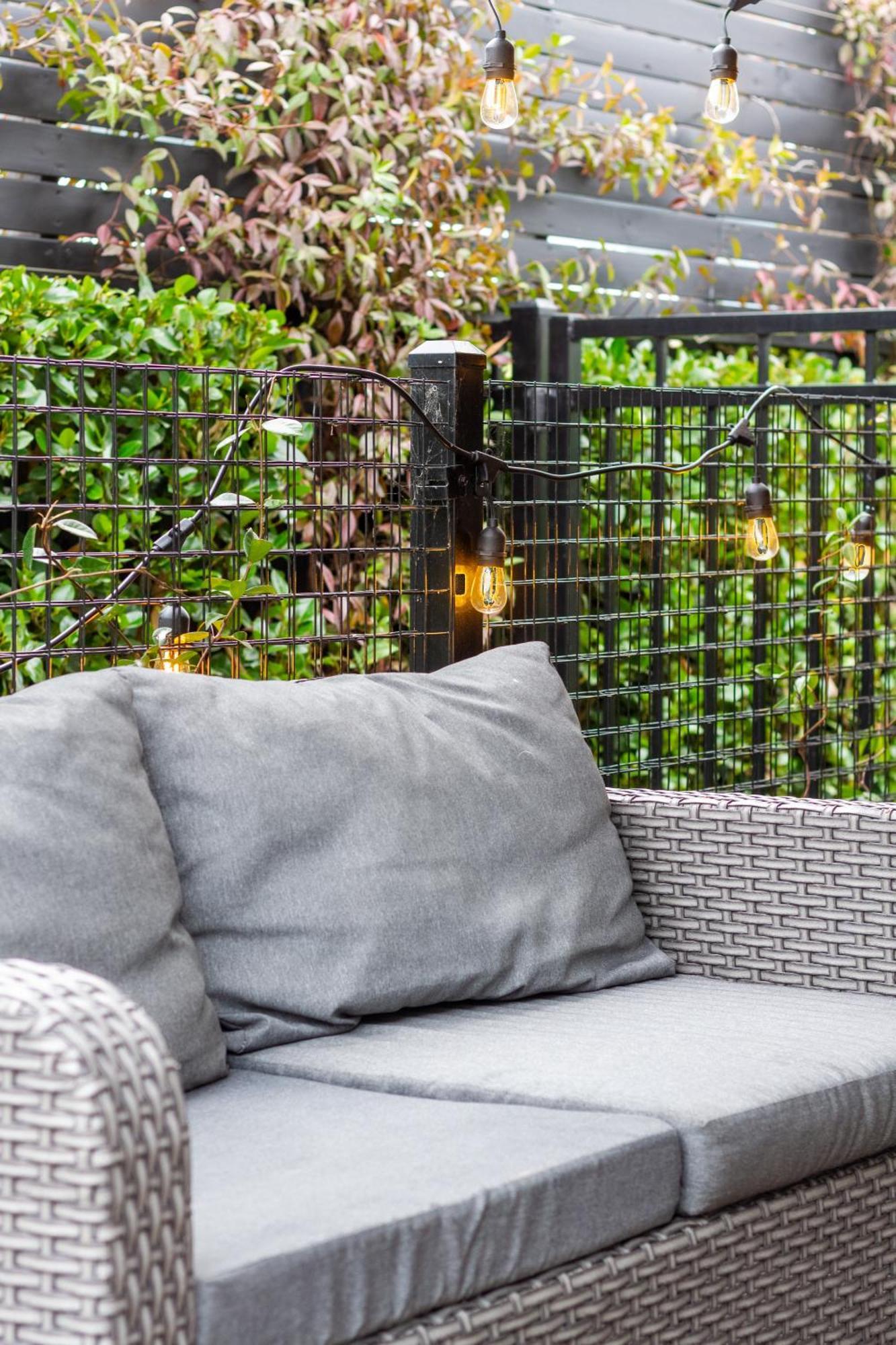 Apartment Private Family Retreat, Sleeps 8 *