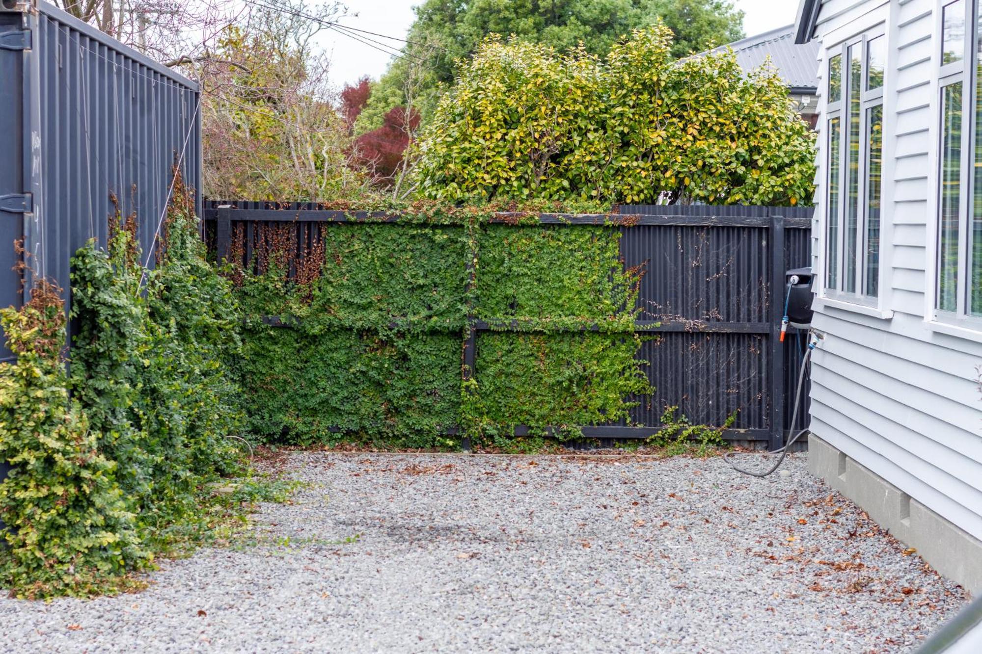 Apartment Private Family Retreat, Sleeps 8 Christchurch