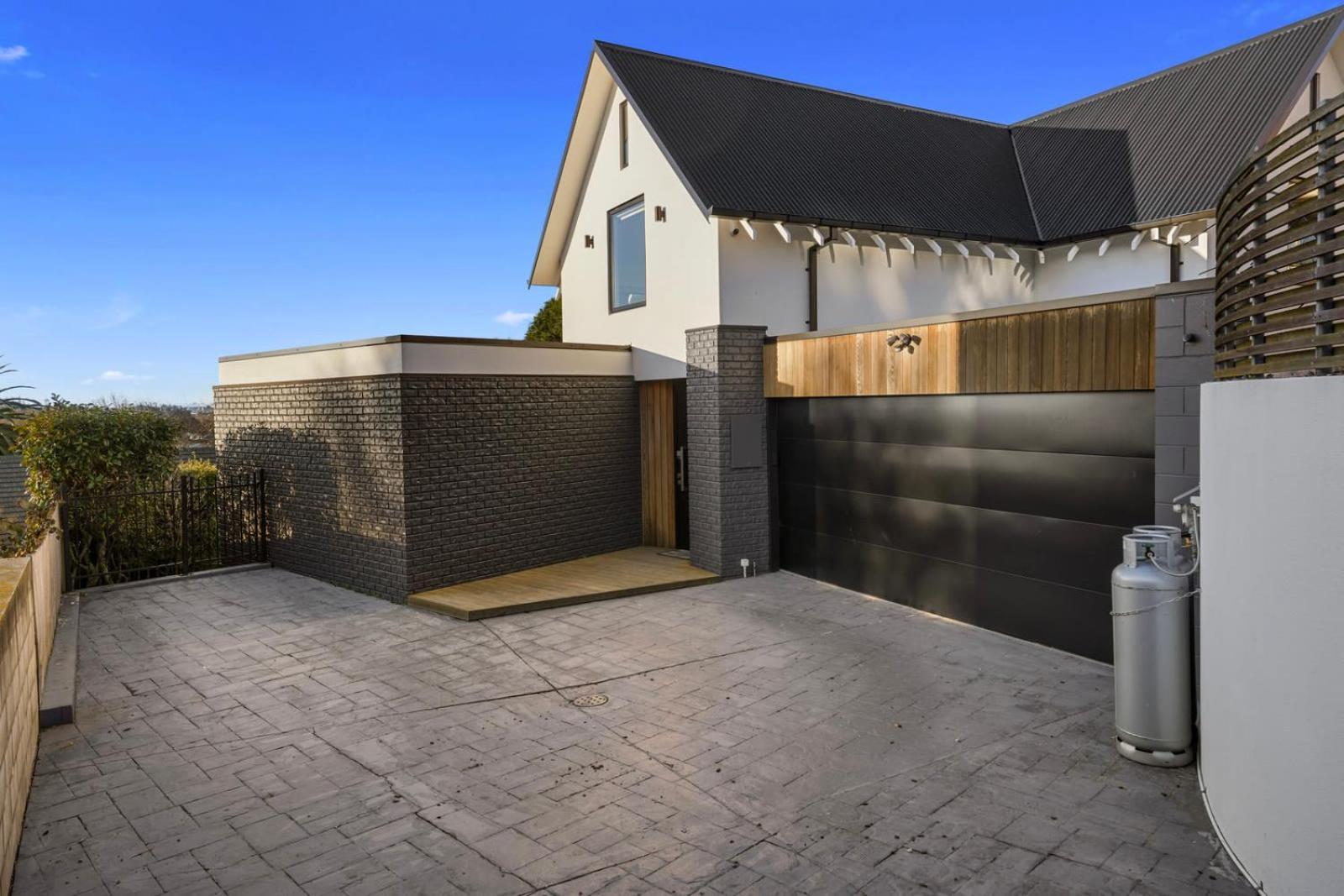 Overdale Oasis * Christchurch