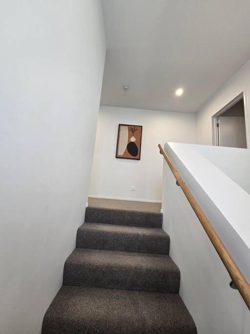 Apartment Modern In