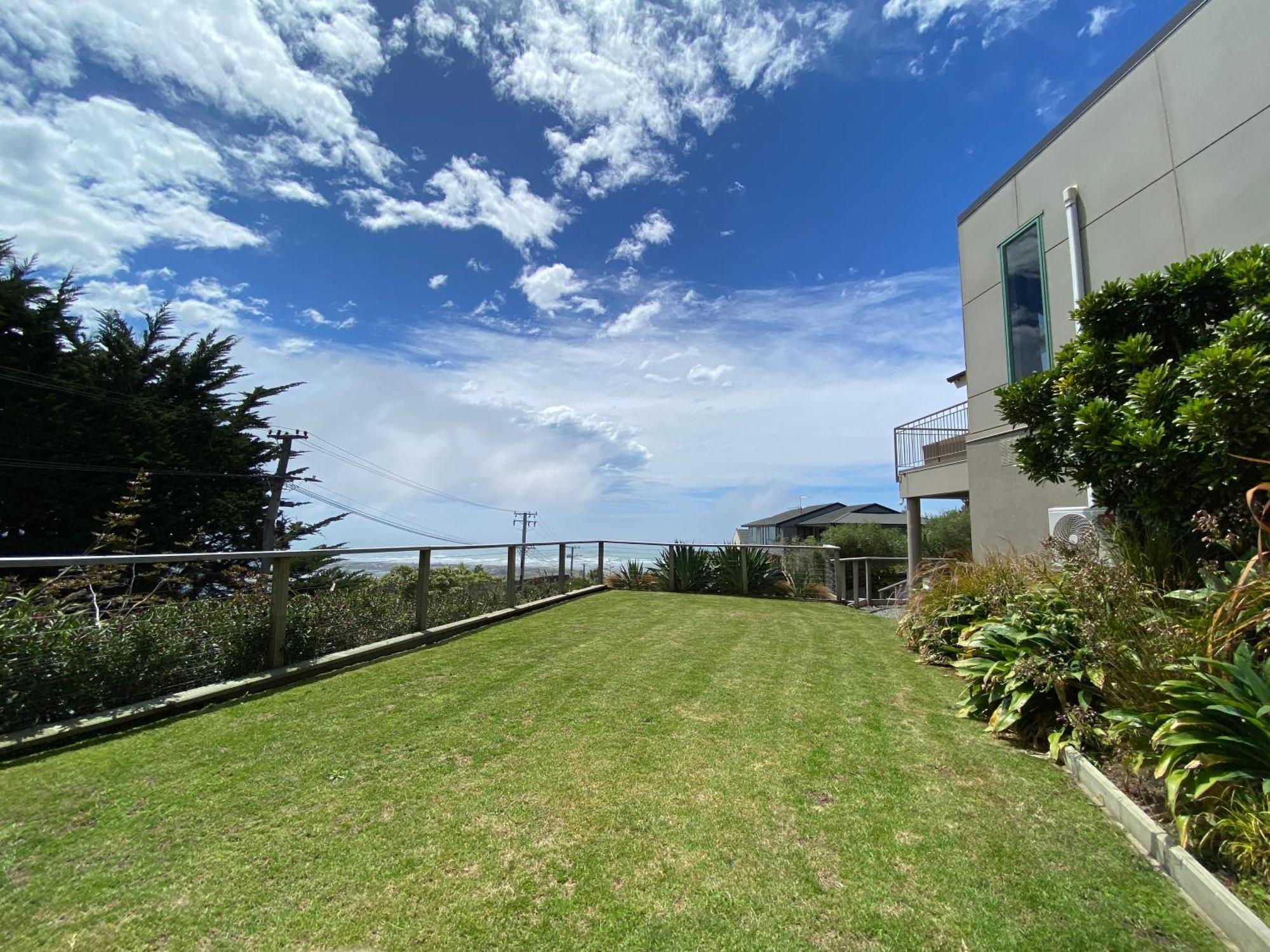 A Of Spectacular Sea Views Christchurch
