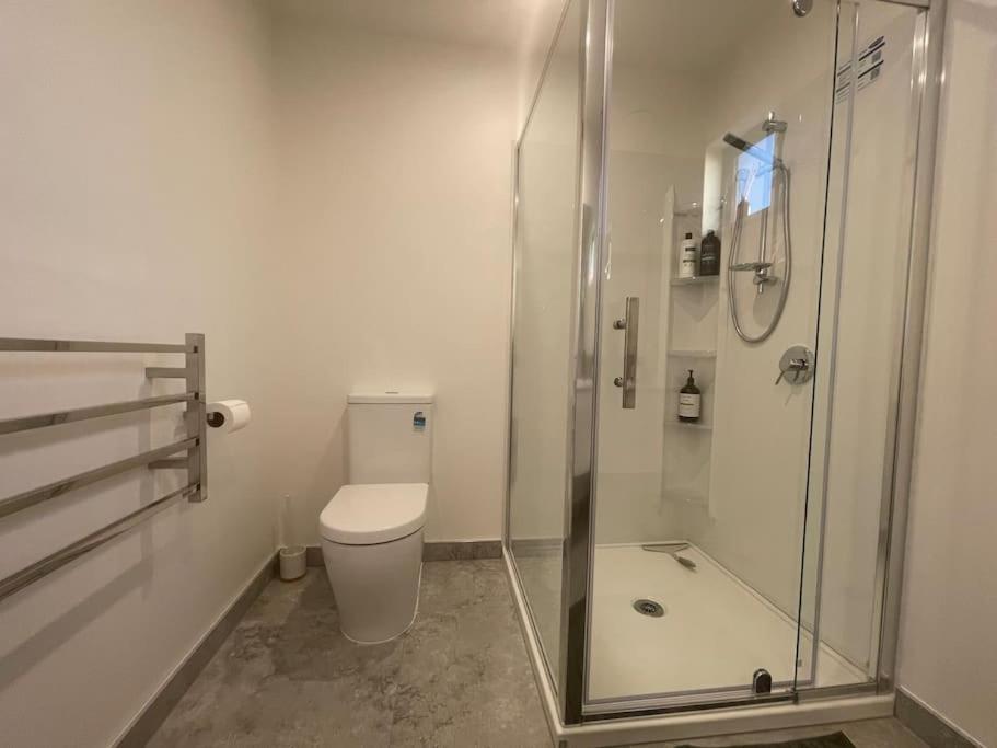 Apartment New And Serene Two Bedroom Townhouse Close To Cbd