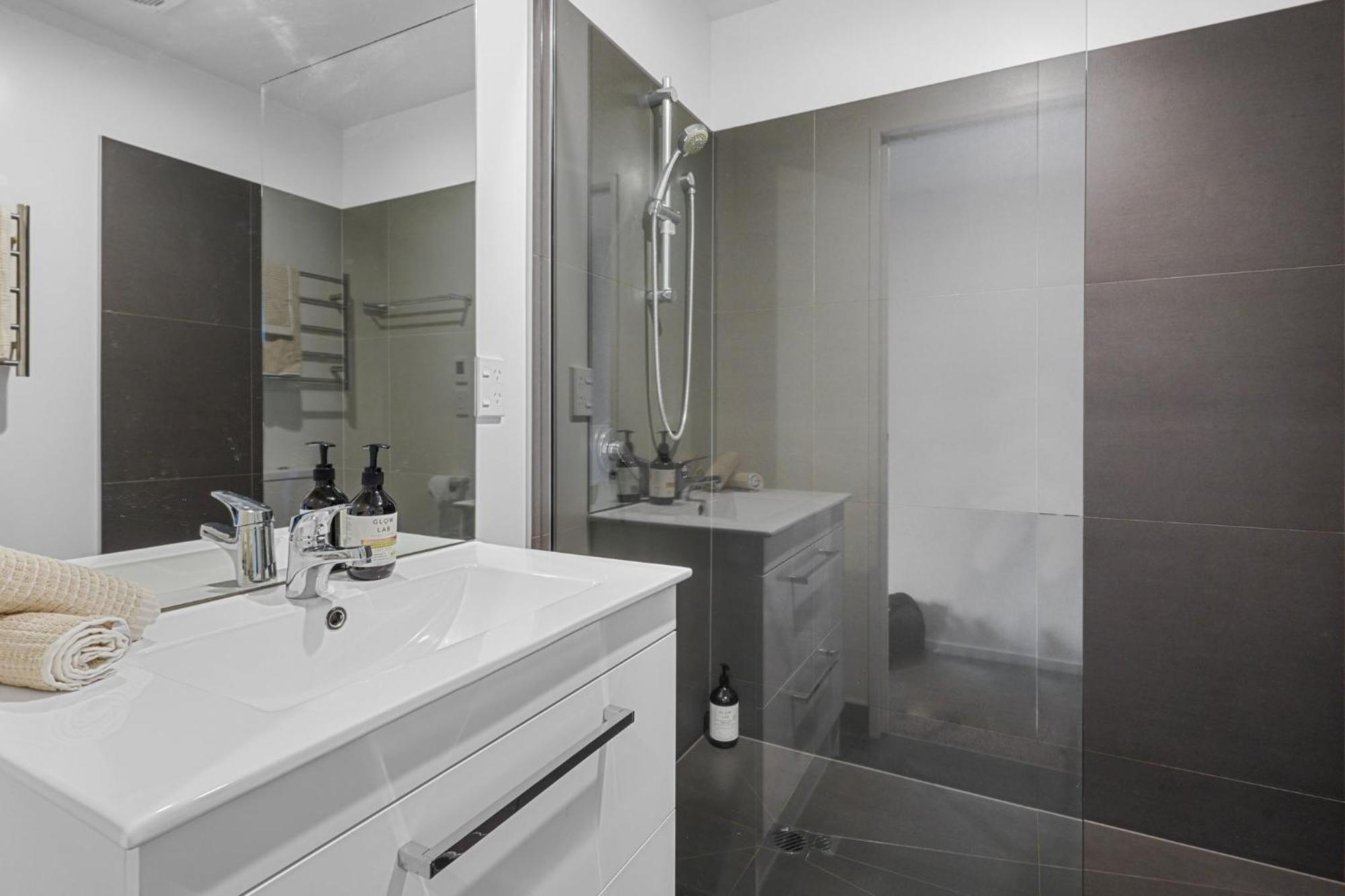 Centre Class Apartment