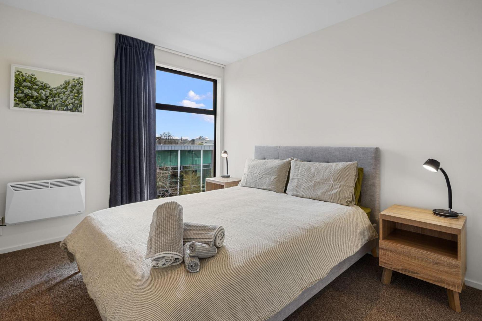 Centre Class Apartment *