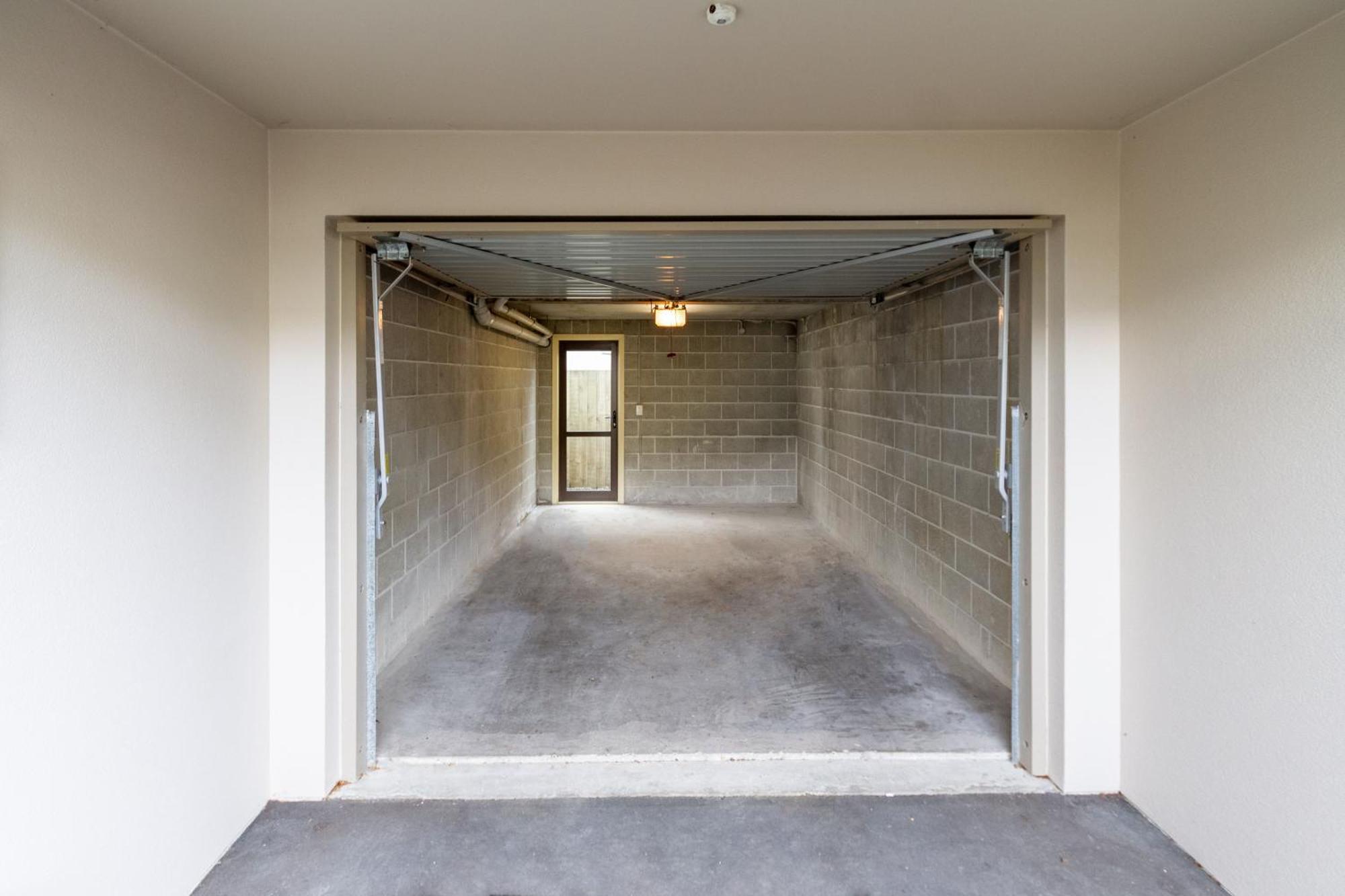 Apartment Warm Chch Park View & Garage Parking