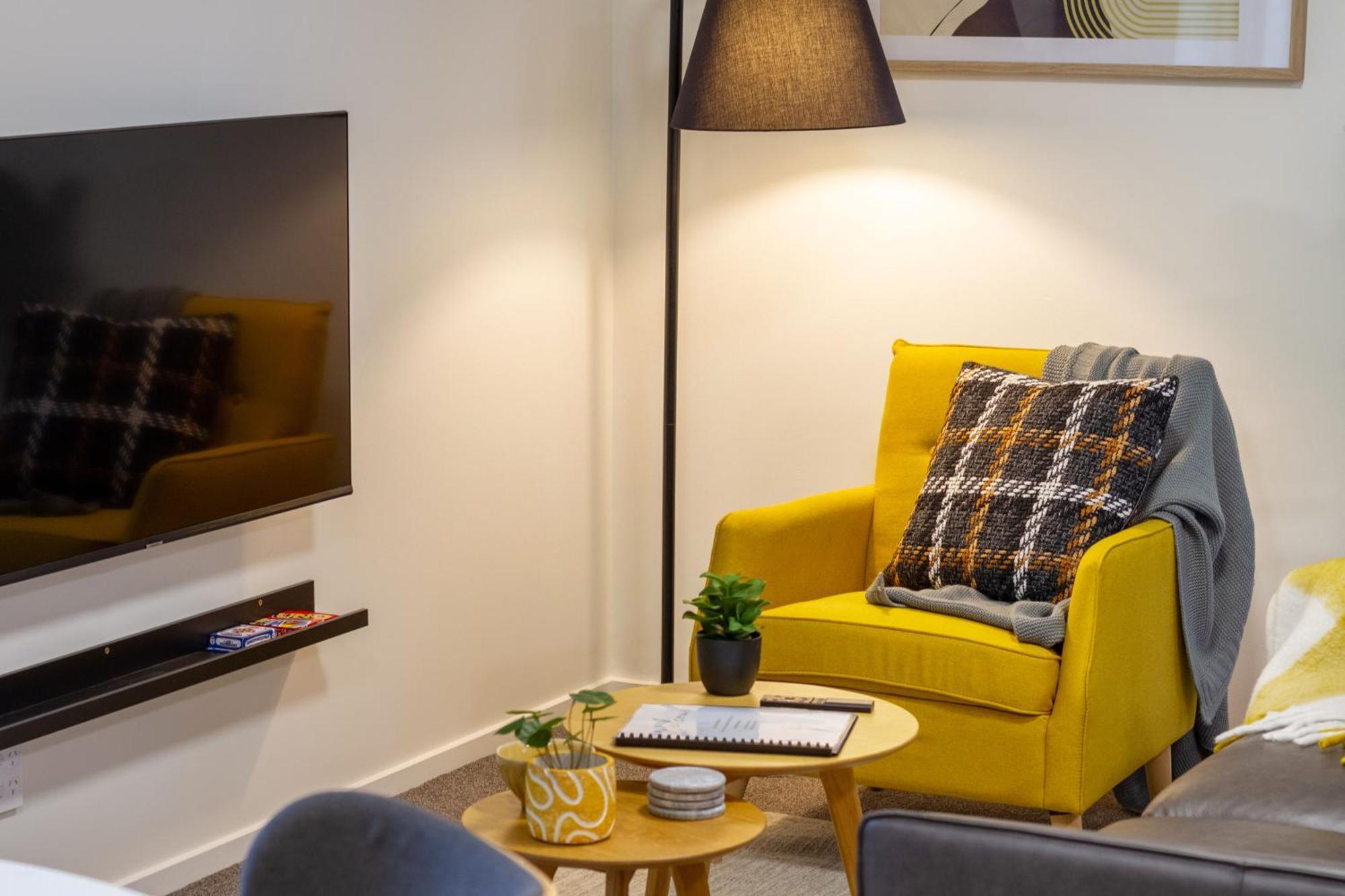 Warm Chch Park View & Garage Parking Apartment Christchurch