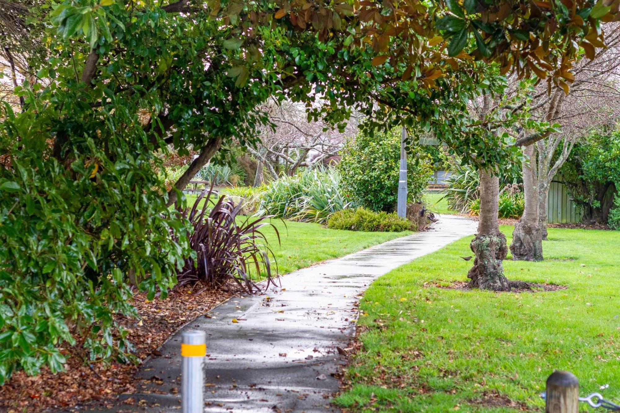 Apartment Warm Chch Park View & Garage Parking Christchurch