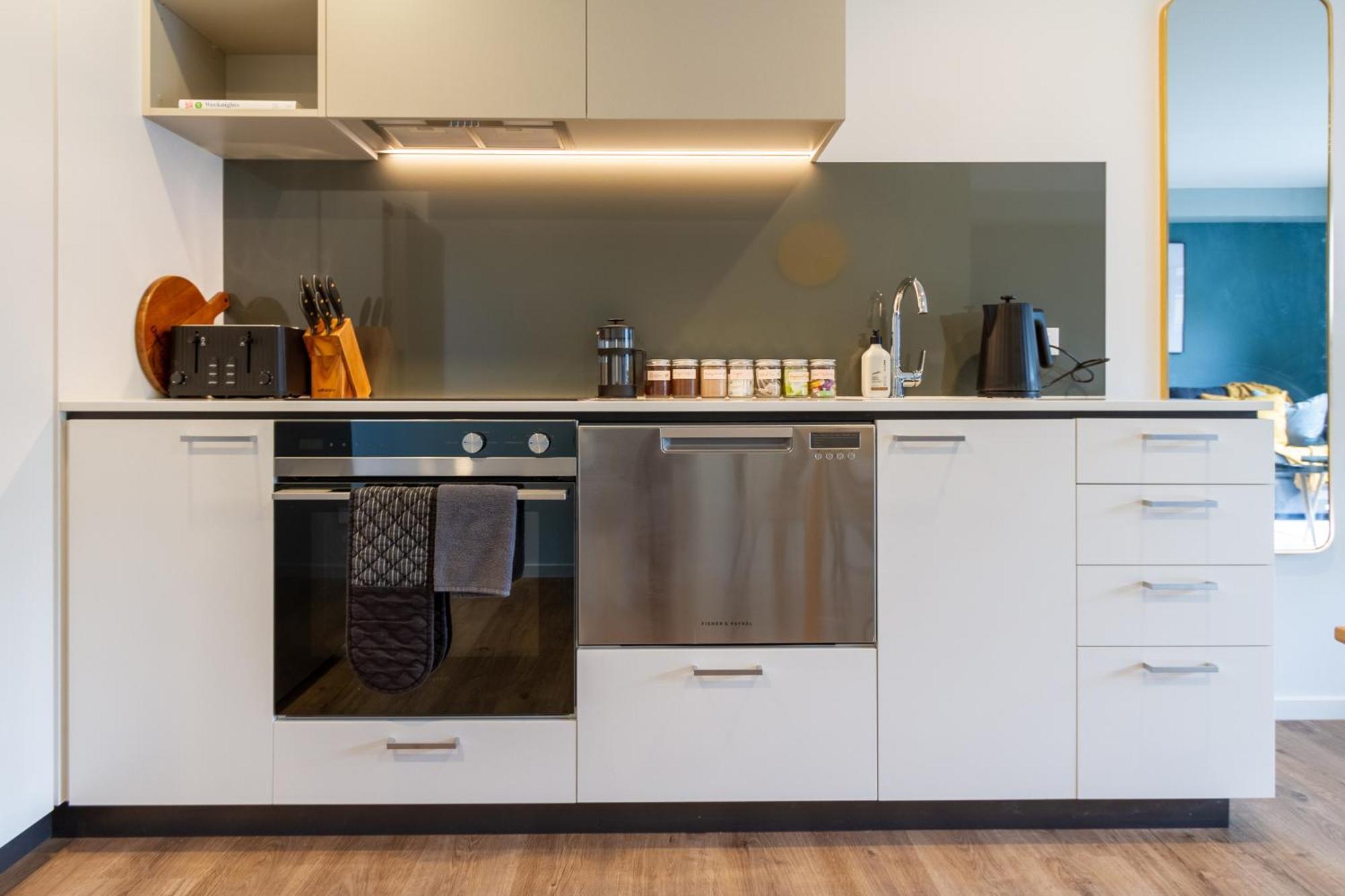 Serene 2 Bed Cbd Retreat Apartamento Christchurch