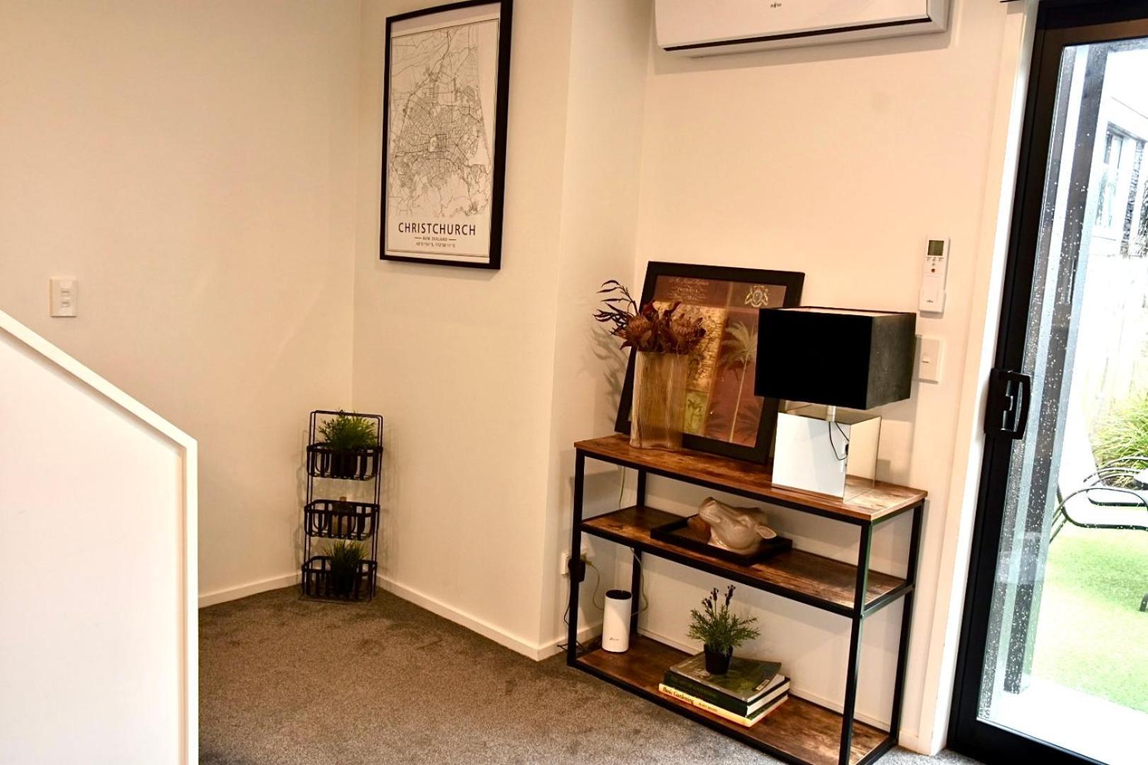 Apartment Close To Arena And One Kilometer From Railway Station Onsite Ev Car Park *