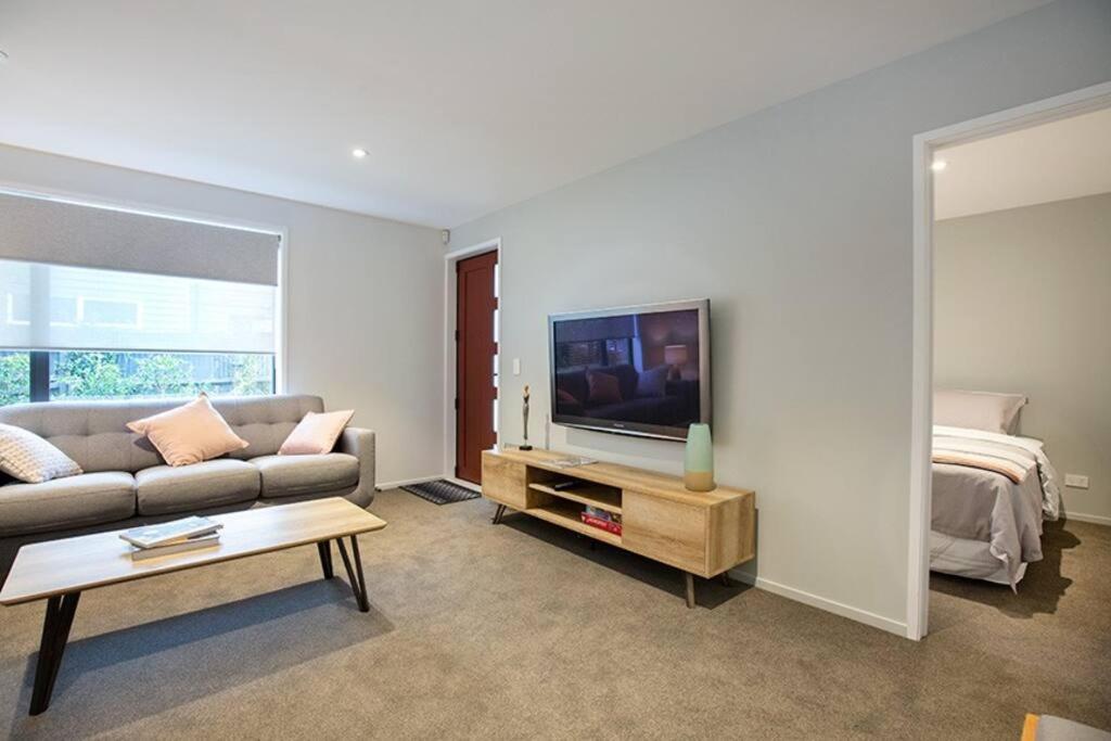 Apartment From Christchurch