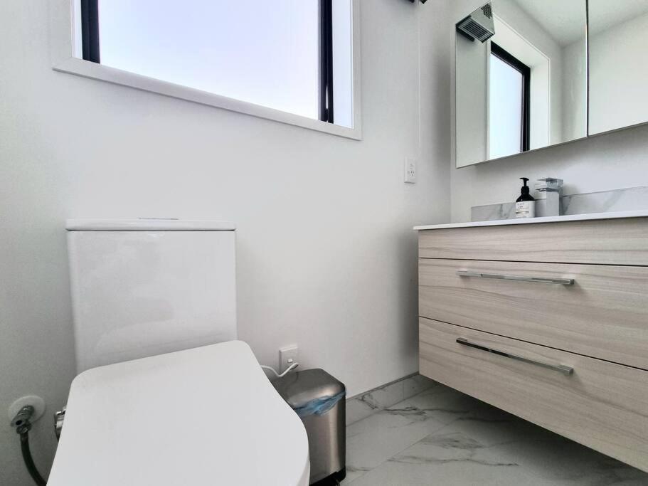 Addington Townhouse 7 Mins Walk To Arena Christchurch