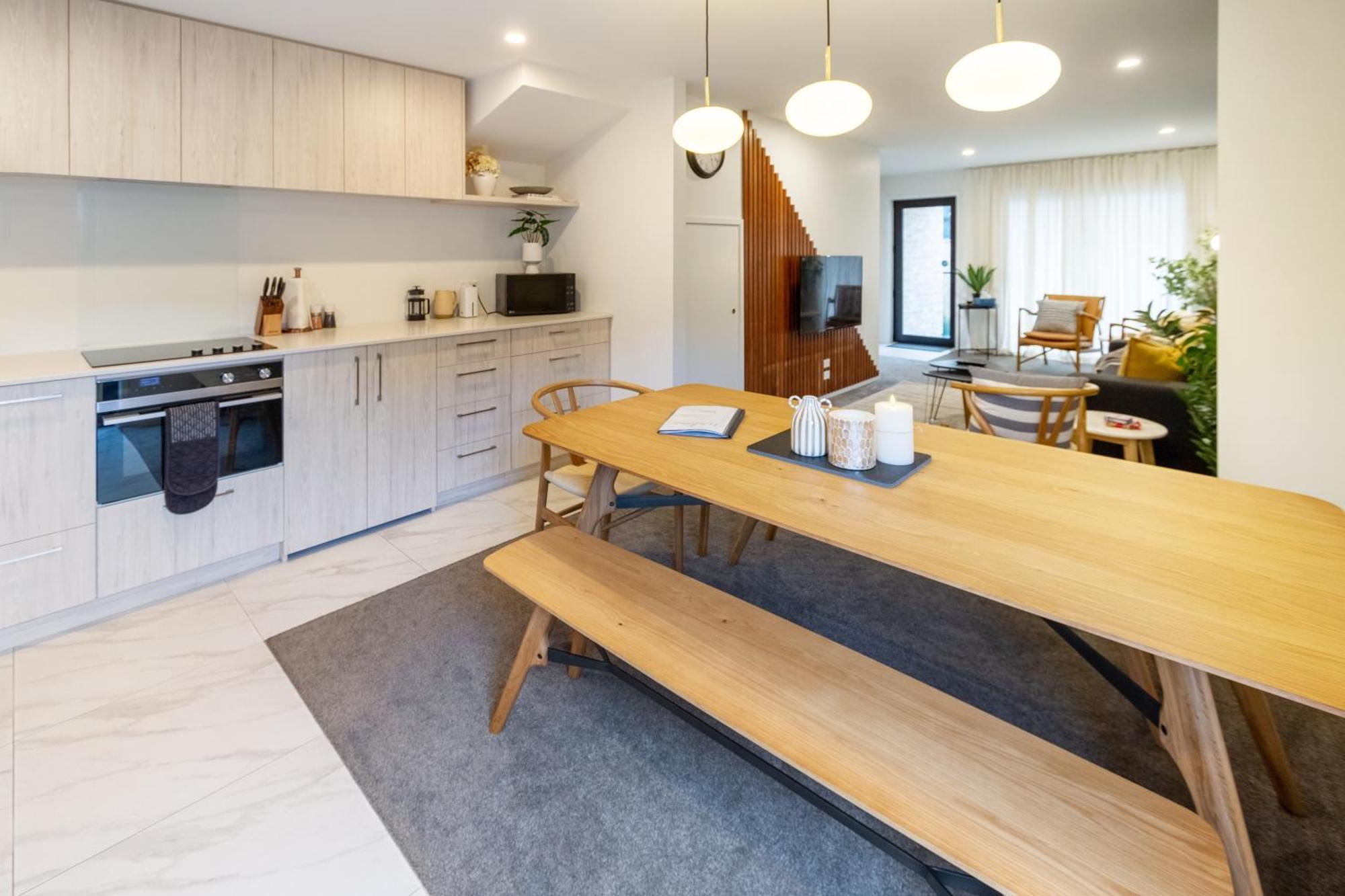 Stylish Townhouse Next To Little High *