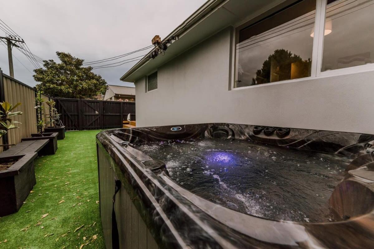 Ultimate Lux In Merivale - Sleeps 16 *
