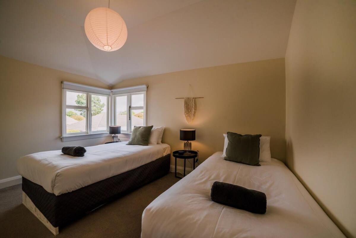 Ultimate Lux In Merivale - Sleeps 16 *