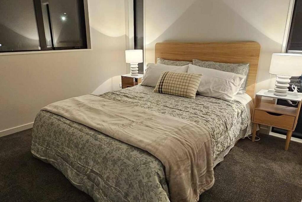 2-bedroom Ensuite, Close To City, Comfortable, Accessible With Own Parking *