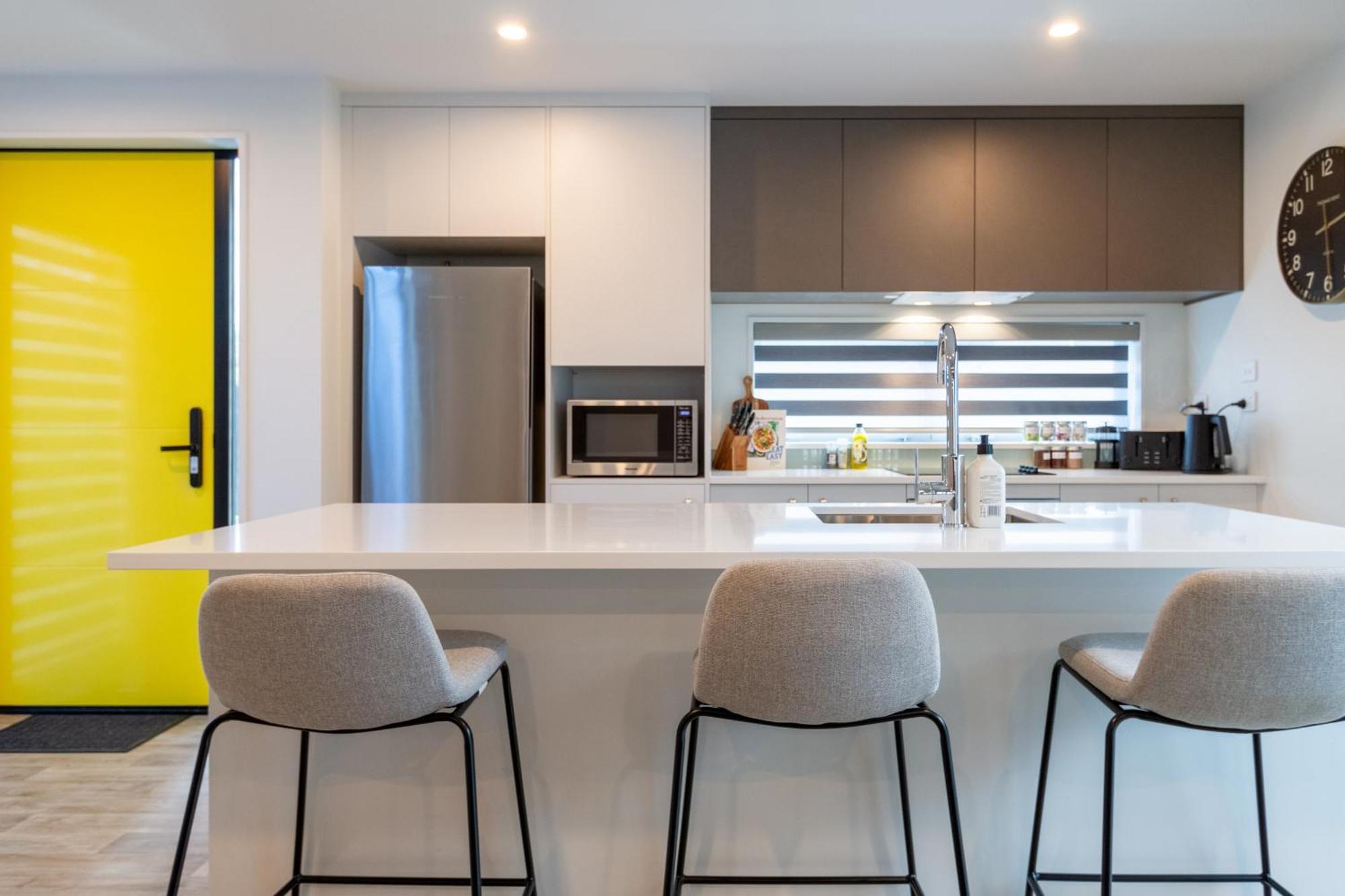 Apartment Urban Comfort And Parking Near Avebury Park Christchurch