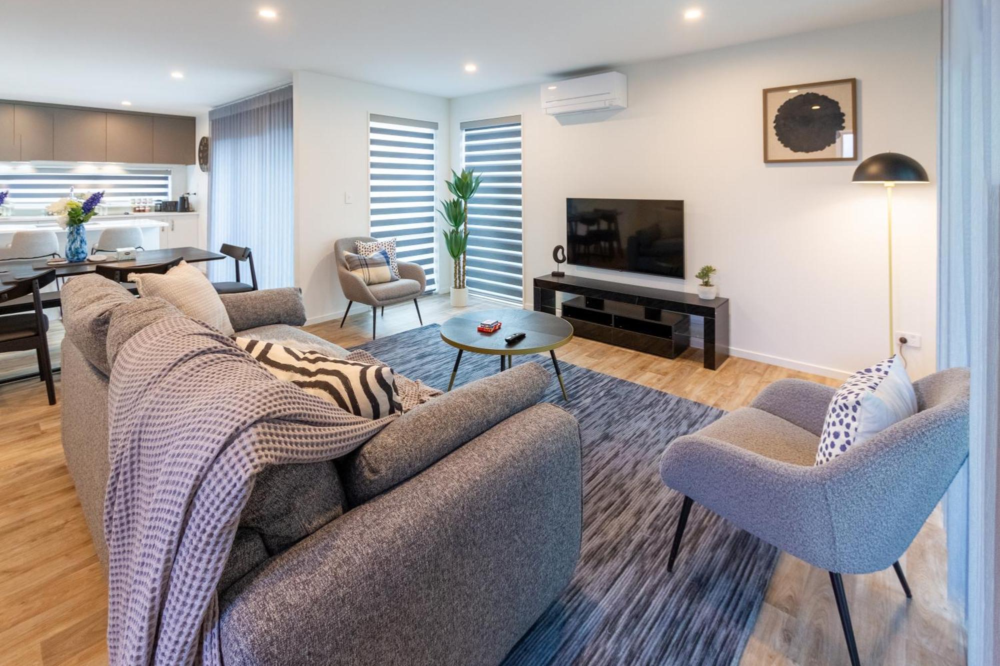 Apartment Urban Comfort And Parking Near Avebury Park Christchurch