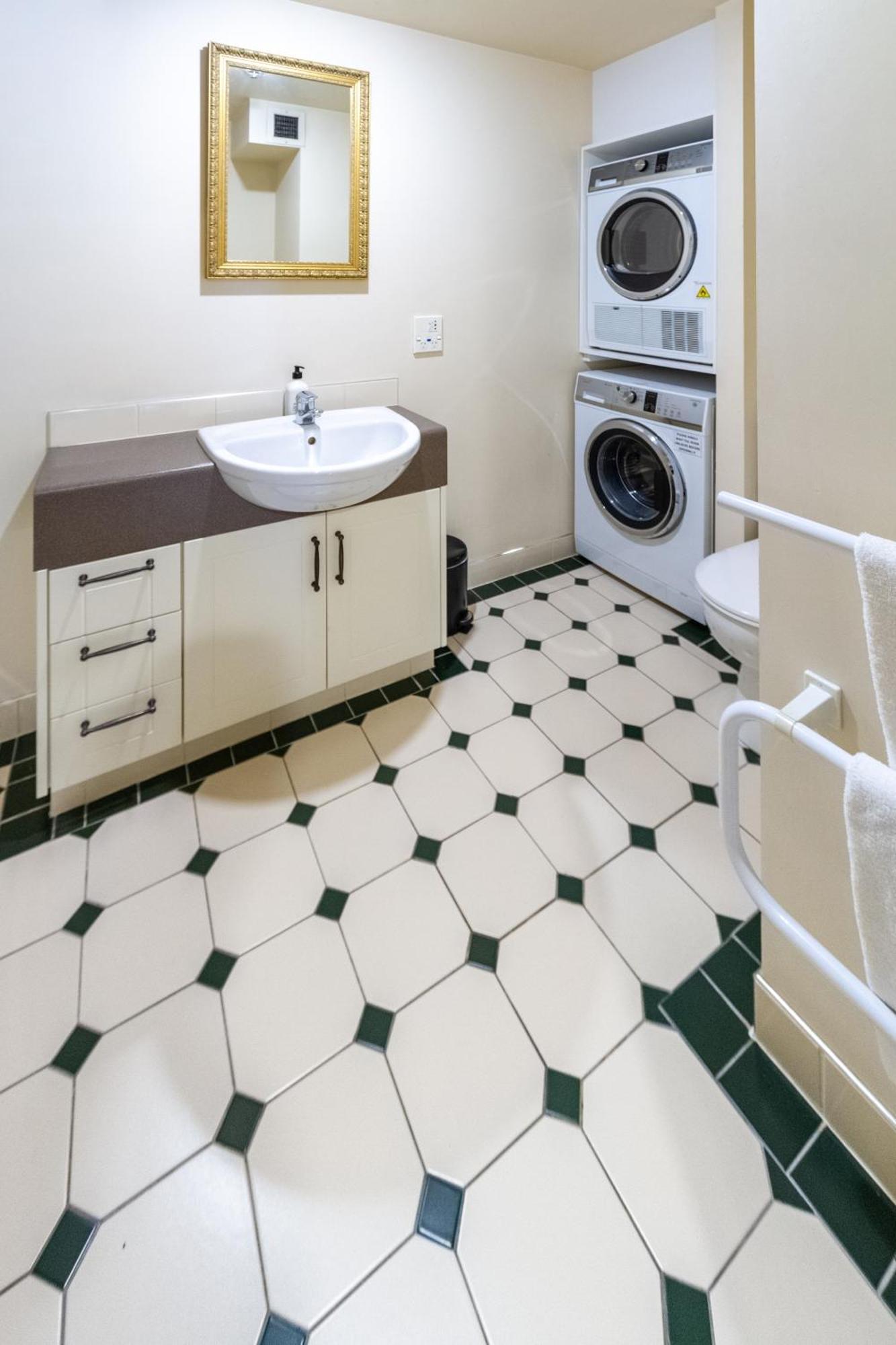 Apartamento Beauty In The Cbd - 1bed Free Parking Pool