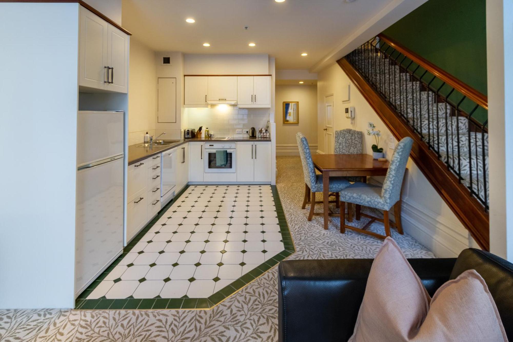 Beauty In The Cbd - 1bed Free Parking Pool Apartamento *