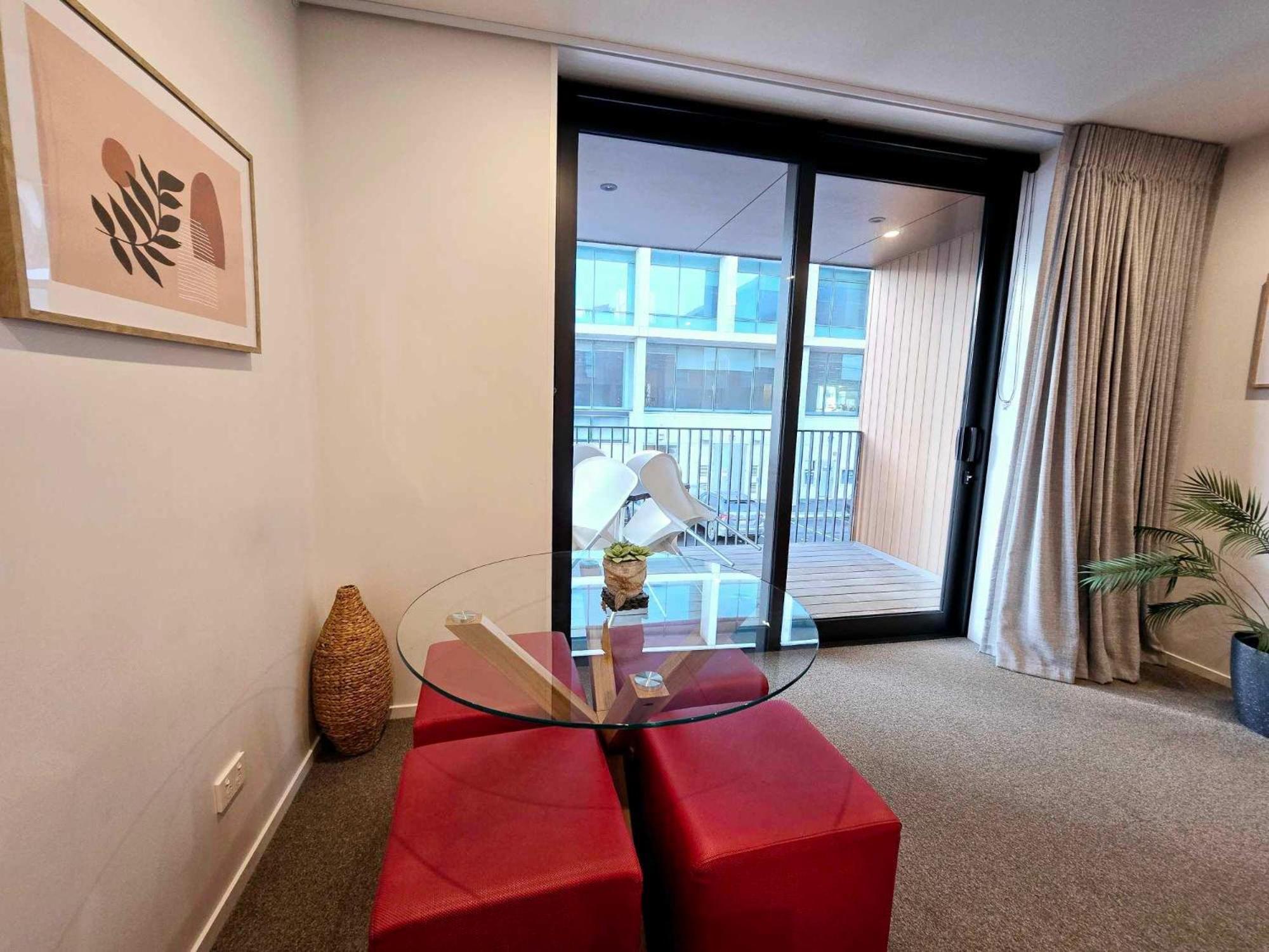 Modern In Apartment Christchurch