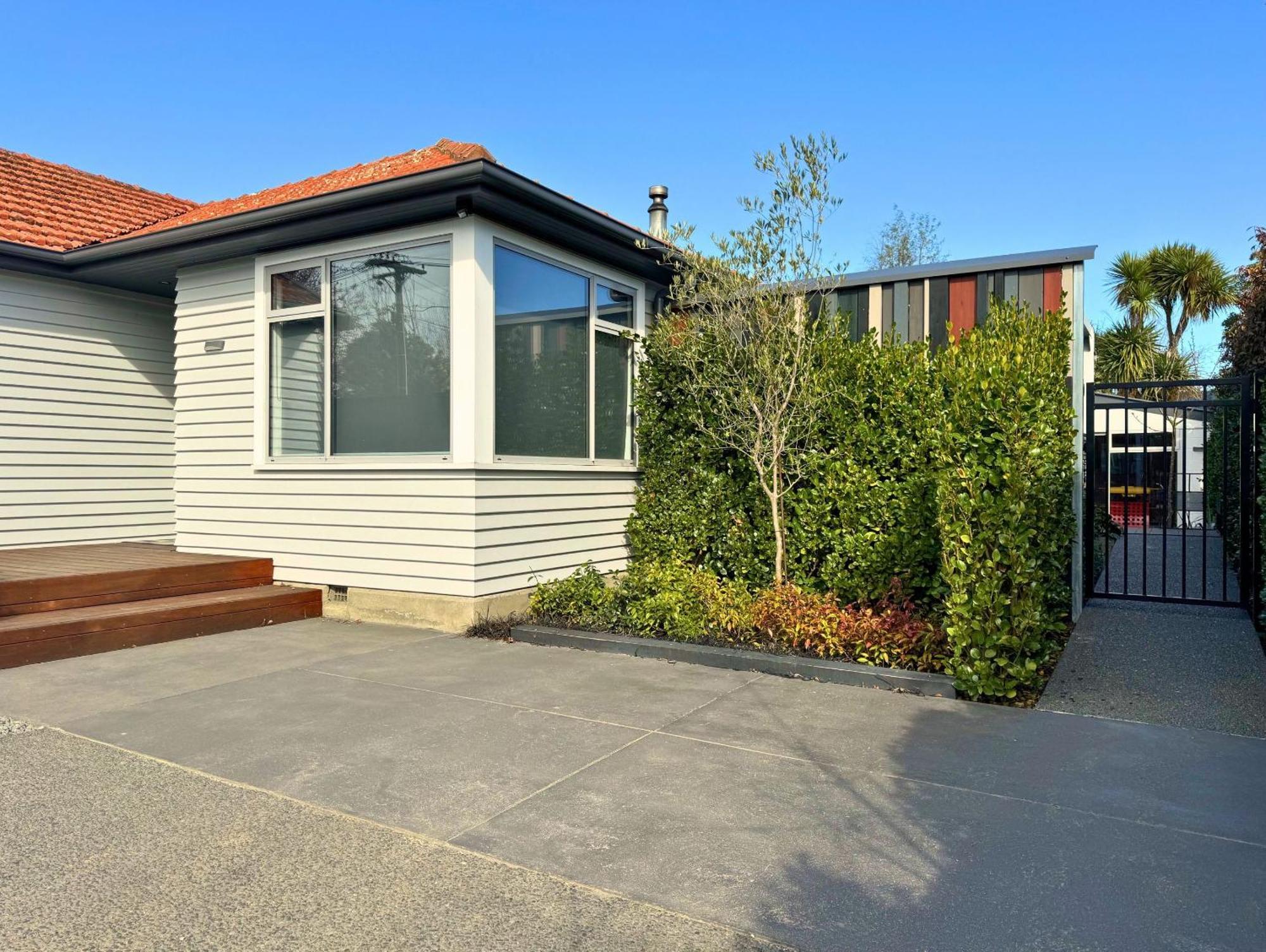 Apartment Private Family Retreat, Sleeps 8 Christchurch