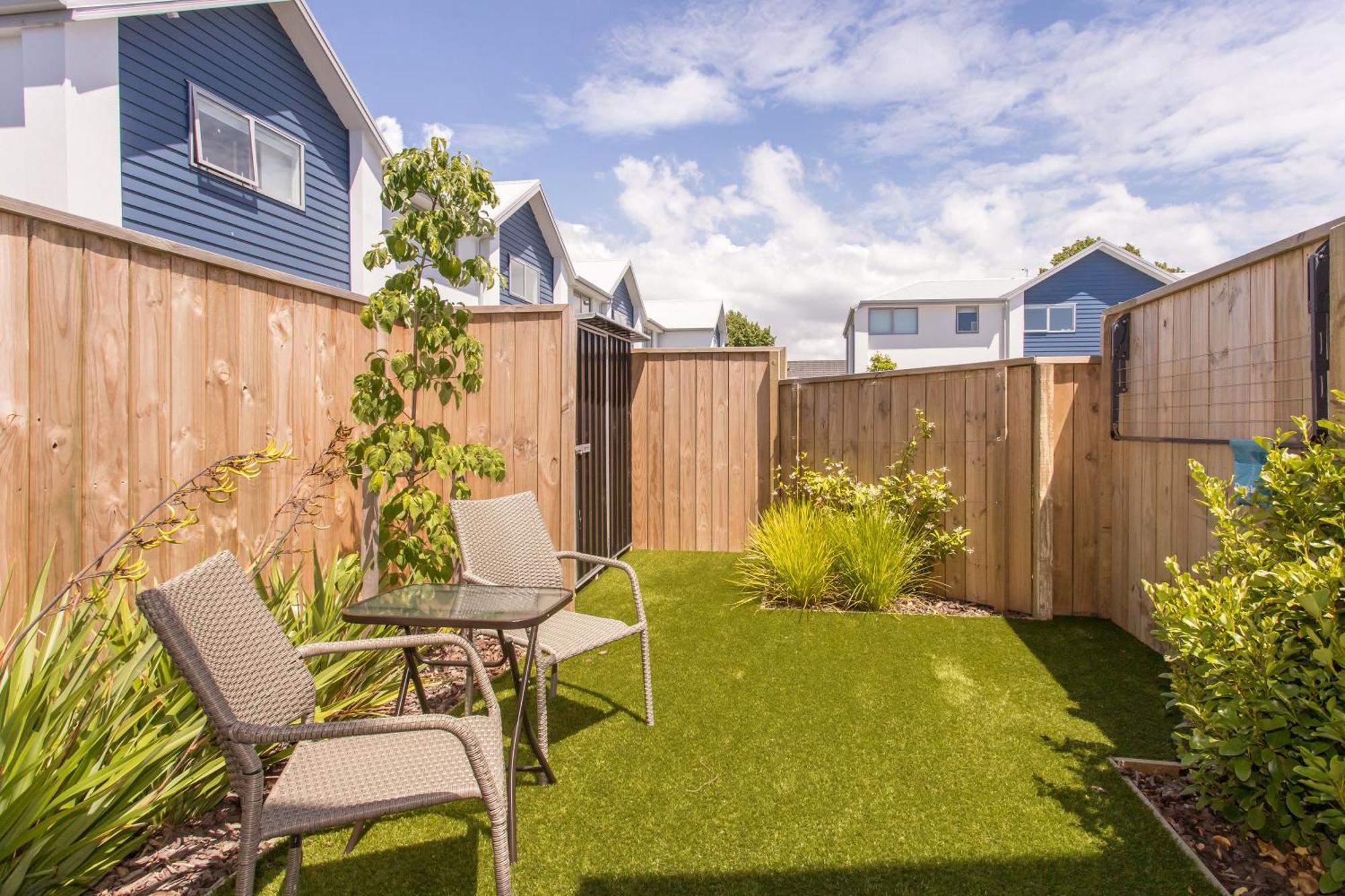 Apartment Location Free Off St Park Handy Hospital *