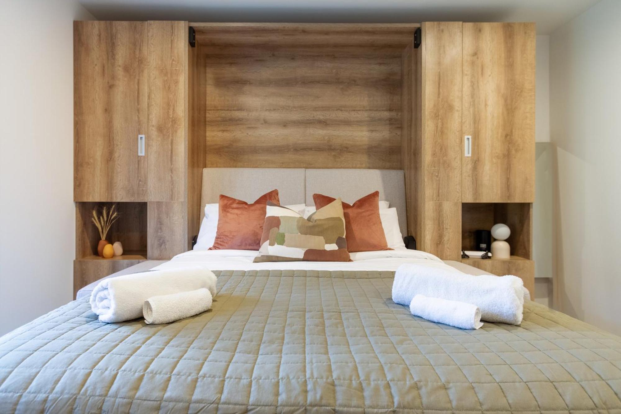 Apartment Trendy Ground Floor - Central, Cafes *