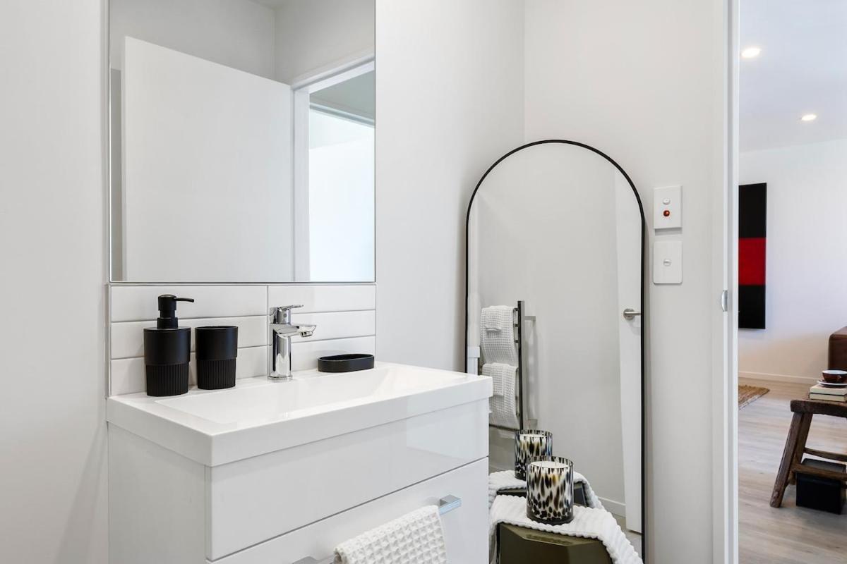 Apartment Serene Spaces On Tuam - 2 Bedroom