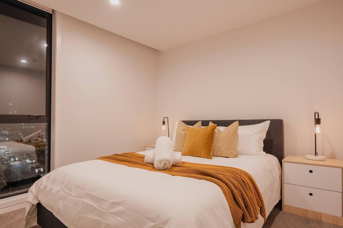 Serene Spaces On Tuam - 2 Bedroom *