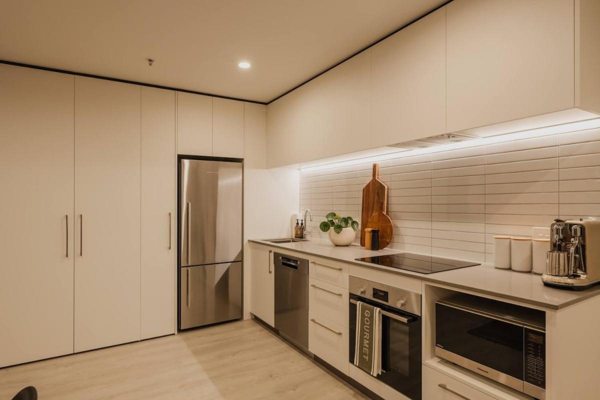 Bright & Airy On Tuam - 2bedroom