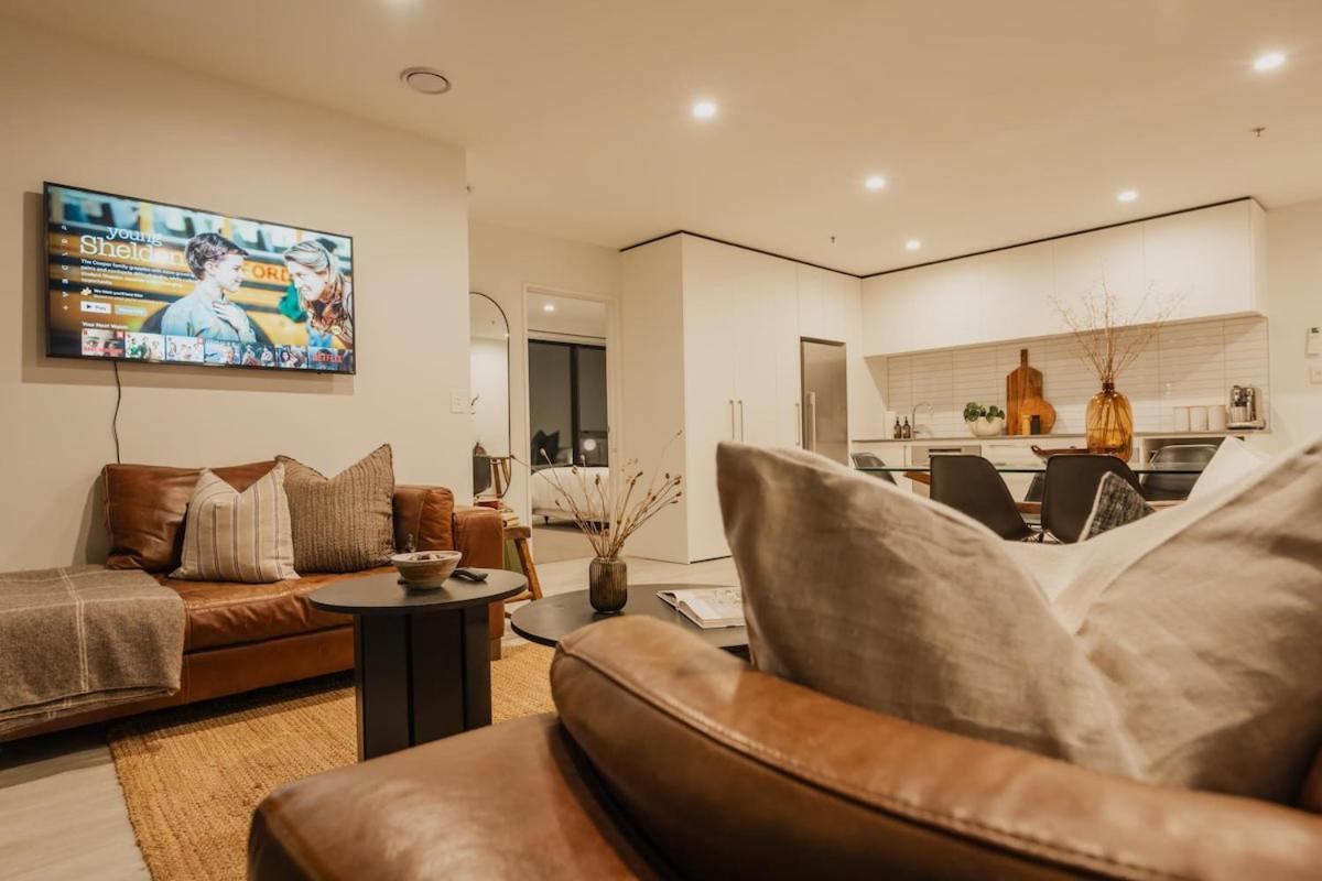 Bright & Airy On Tuam - 2bedroom *