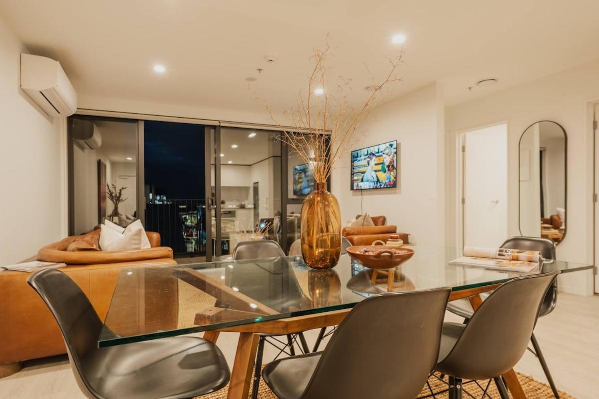 Apartment Bright & Airy On Tuam - 2bedroom