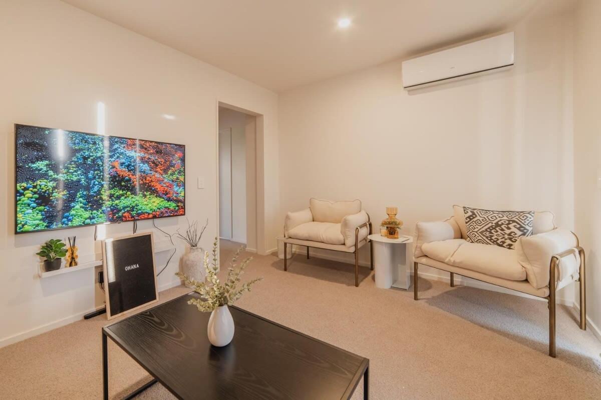 Garden View 2-bedroom Getaway In Holiday home Christchurch