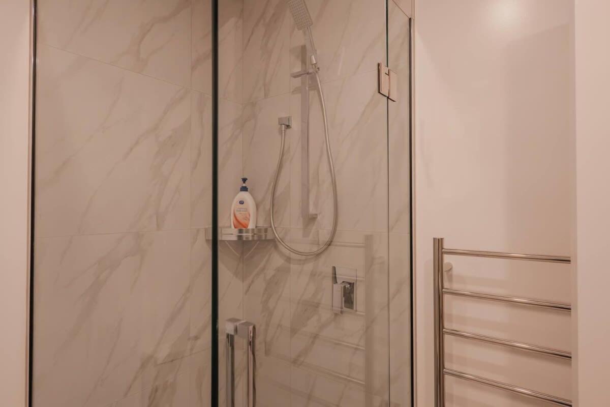 Your Stylish Retreat In The Heart Of The Apartment *