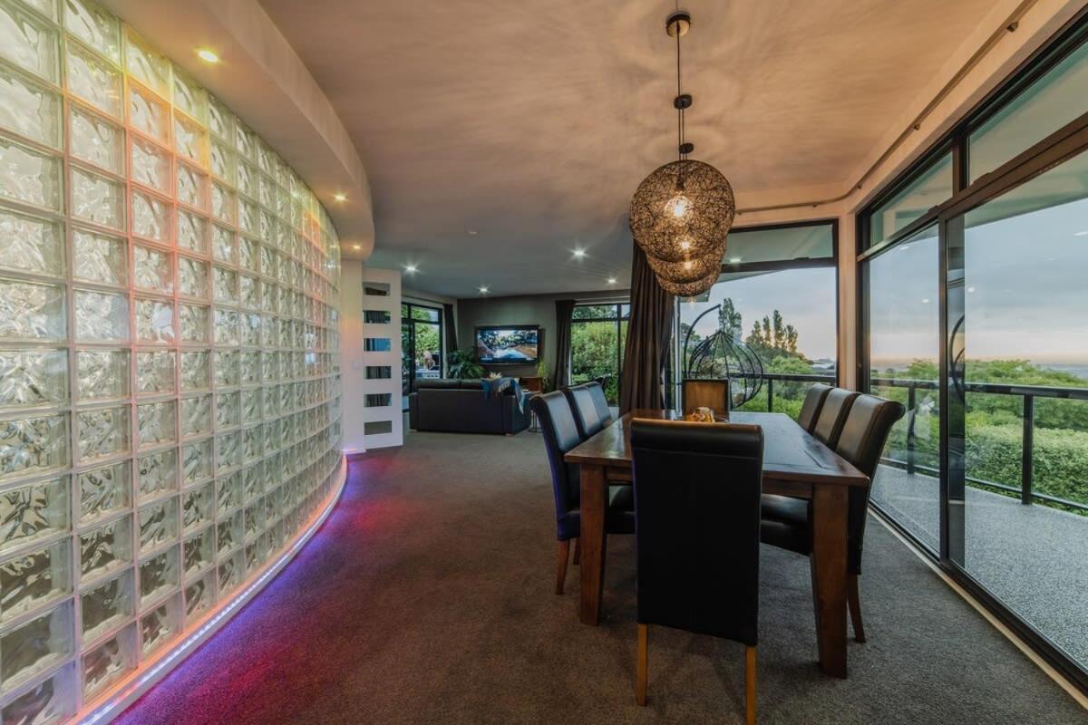 Million Dollar Views - Sleeps 12