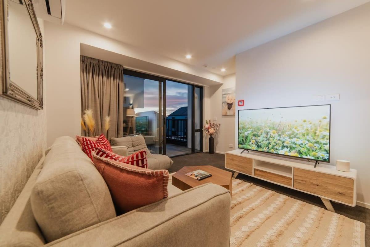 Triple Treat On Fitzgerald - Your 3-br Getaway * Christchurch