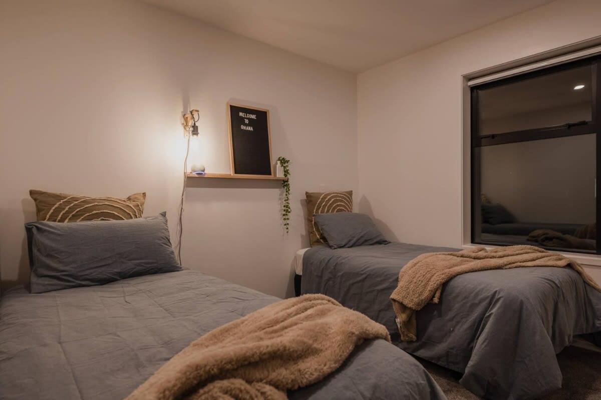 Holiday home High Roller Luxury Casino & Hot Tub