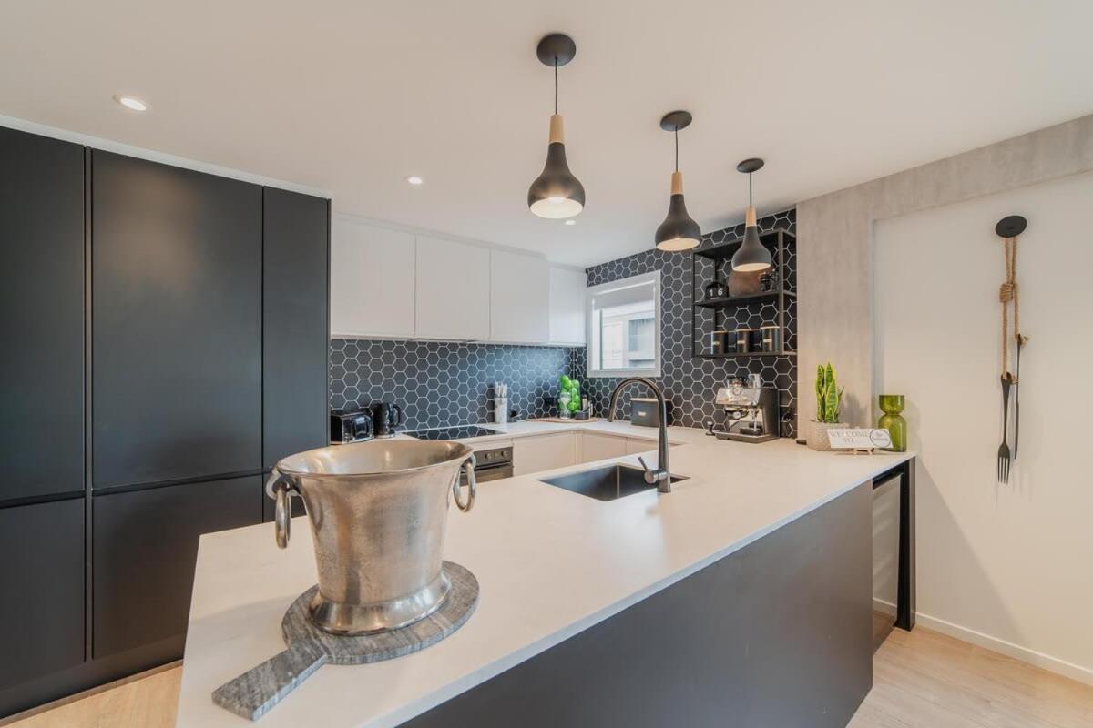 Apartment Penthouse Perfection - 2br Elegance On Worcester St