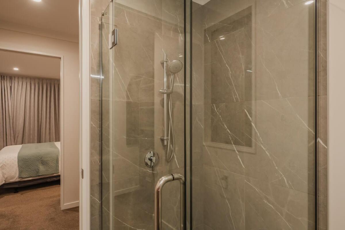 Holiday home Elegant 3br On Mustang Avenue