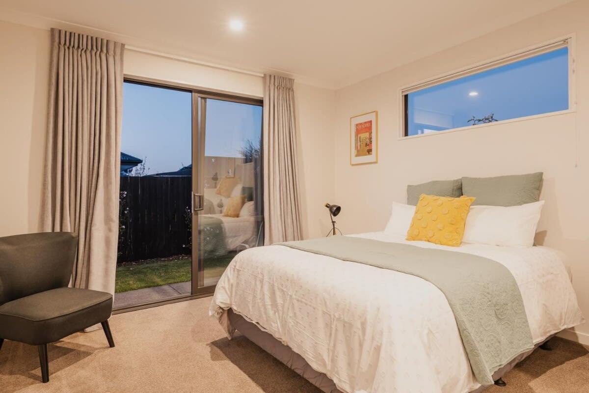 Elegant 3br On Mustang Avenue Christchurch