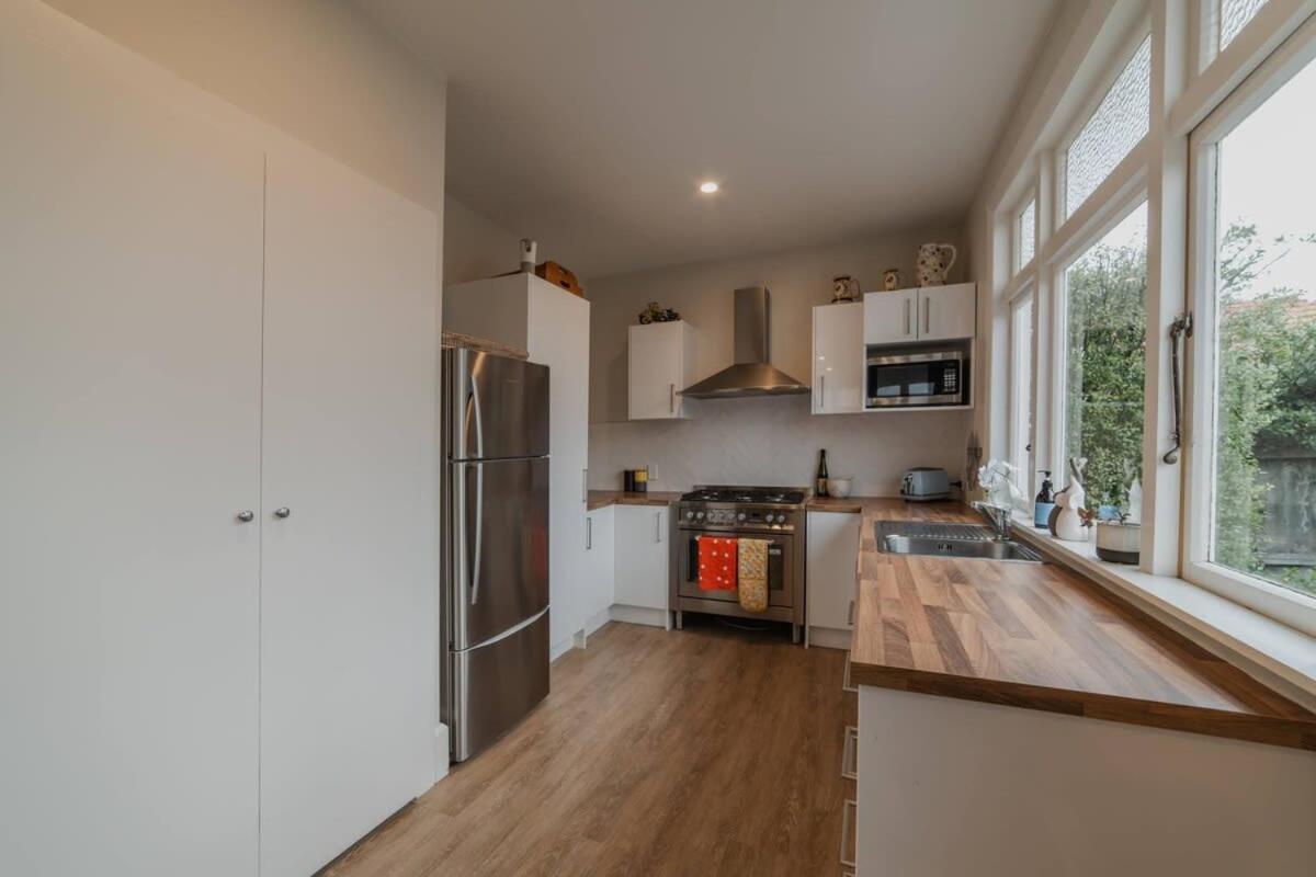 Forfar Dream Dwelling - 3br Holiday home Christchurch