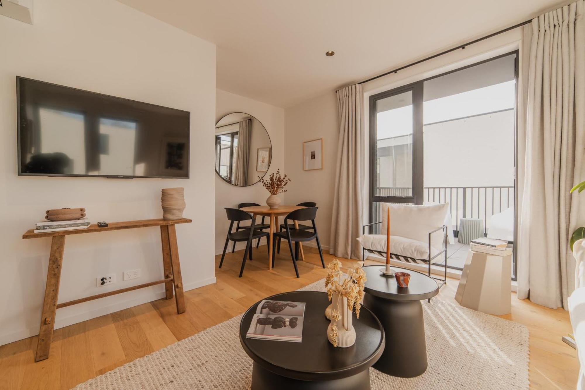 Holiday home Chic And Contemporary Living At Cambridge Terrace