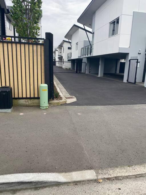 Apartment Luxury Sunny Warm Cbd At Doorstep Christchurch