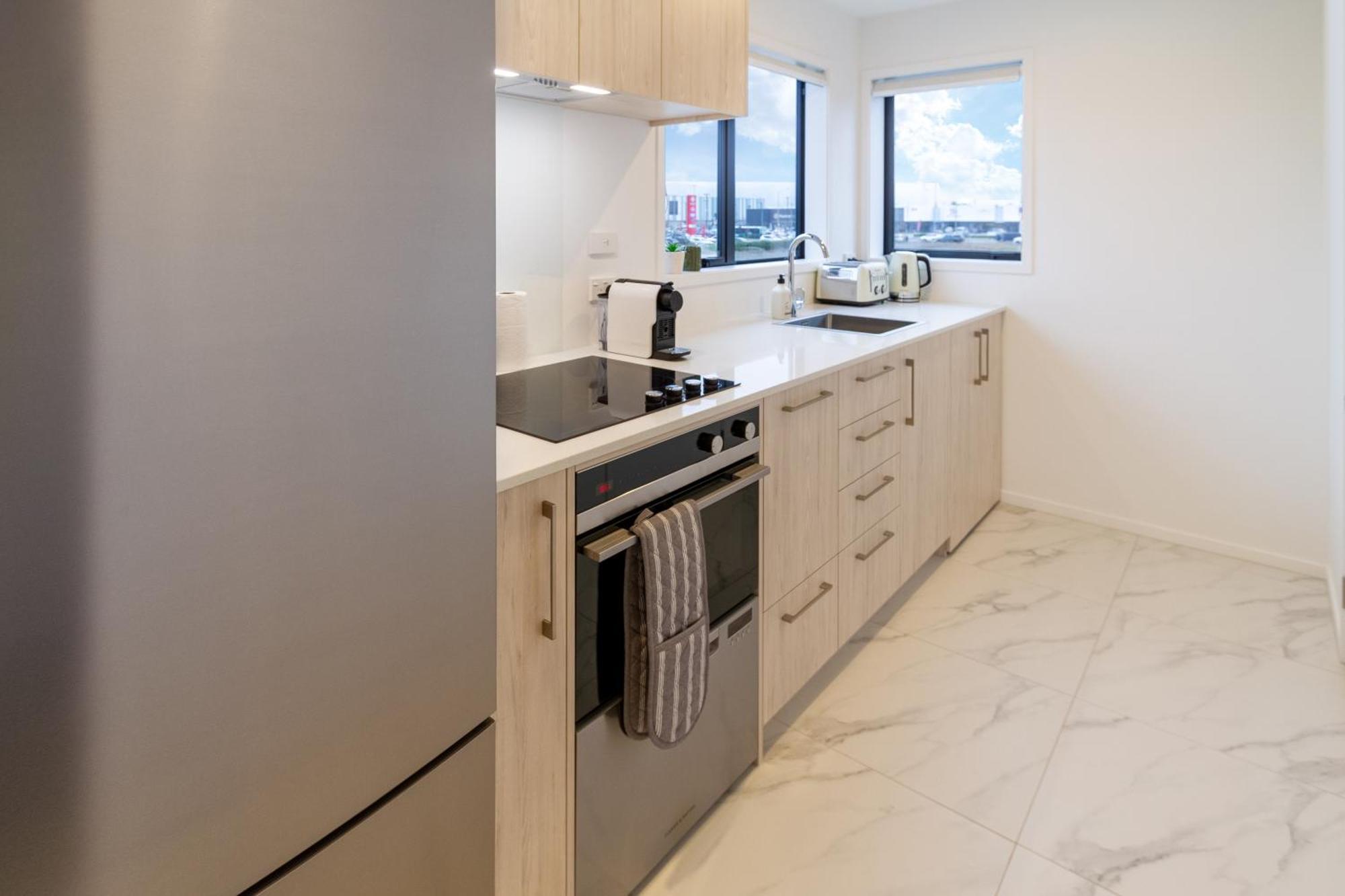 Relaxing Haven Upper Near Riverside Market *